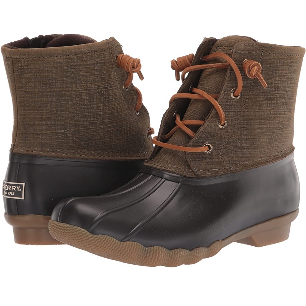 Sperry Saltwater Core boots
